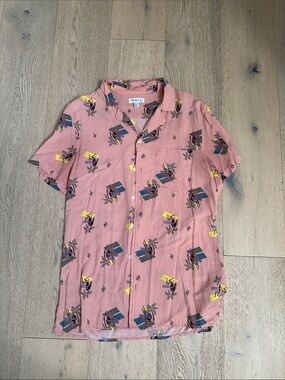 The Rail vacation shirt